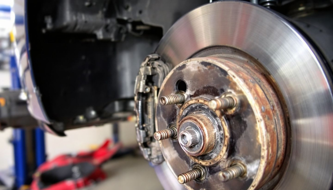 Automobiles - Comprendre pourquoi des freins neufs peuvent siffler
